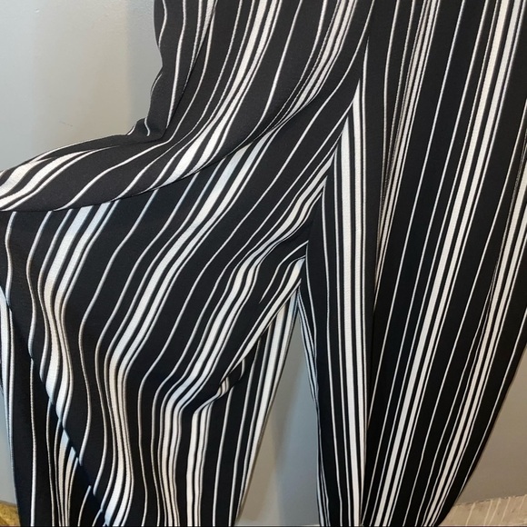 AGB striped jumpsuit - Picture 6 of 7